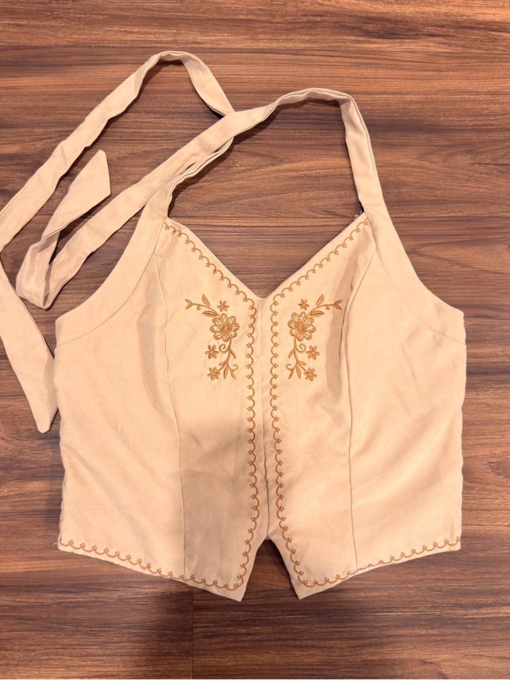 SHEIN Embroidered Halter Crop Top